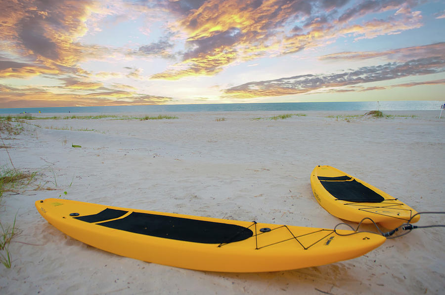 Hilton Head Early MorningPaddle BoardsSouth Carolina Photograph By