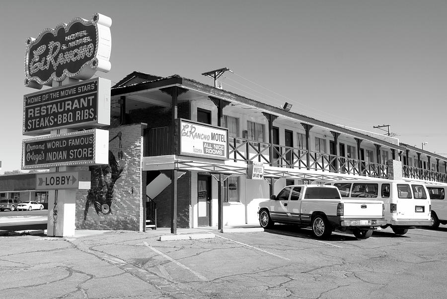 Hotel El Rancho Gallup New Mexico BW #1 Photograph by Bob Pardue