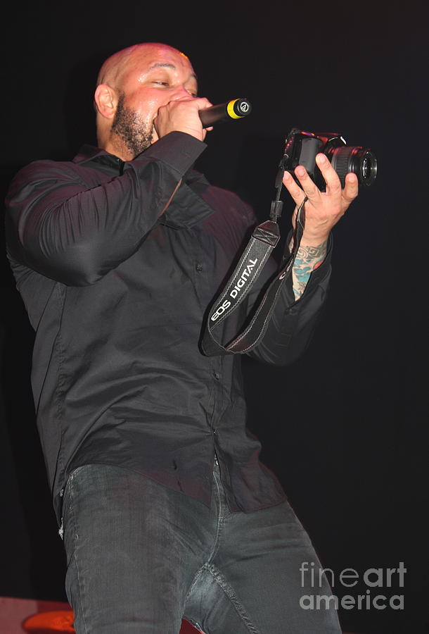 Howard Jones - Killswitch Engage Photograph by Concert Photos - Fine ...