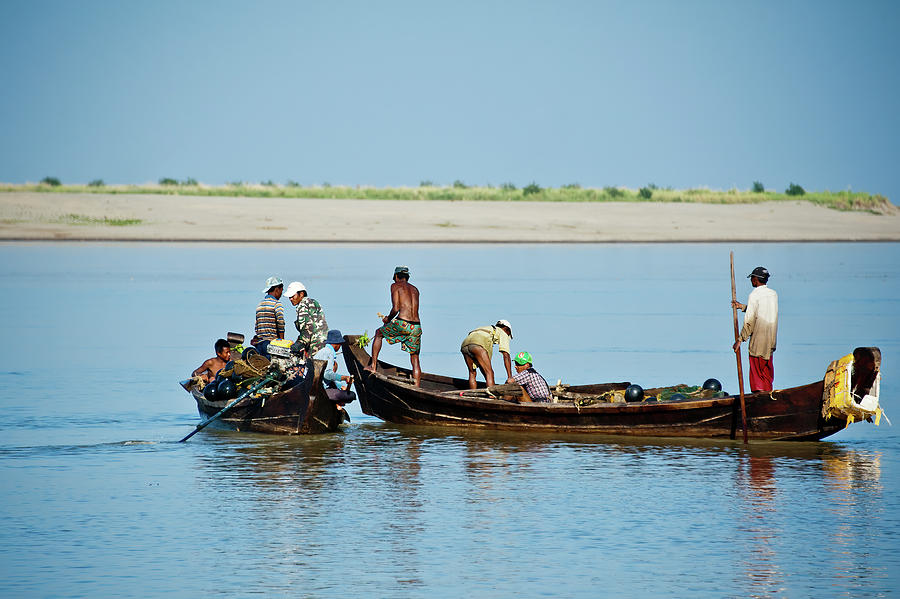 Inle lake Fishermen, Myanmar #1 Photograph by Lie Yim