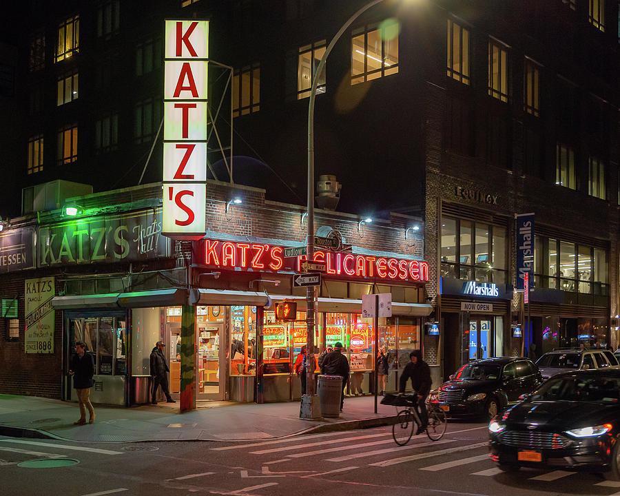 New York City Photograph - Katz Deli at Night by Elliot Franco