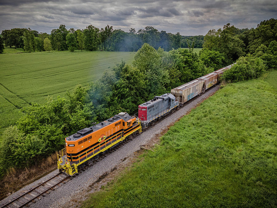 Kentucky-West Tennessee Railway 1809 and 304 depart Gleason TN Photograph by Jim Pearson
