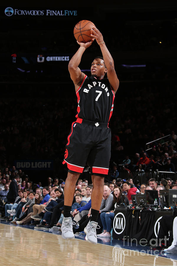 Kyle Lowry Photograph by Nathaniel S. Butler