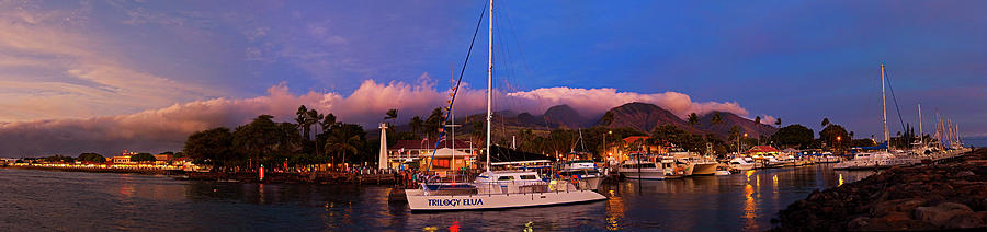 Lahaina Roadstead #1 Photograph by James Roemmling