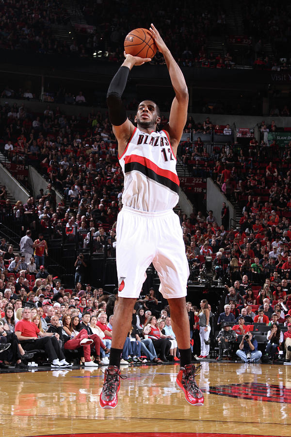 Lamarcus Aldridge Photograph by Sam Forencich Lamarcus Aldridge Photograph by Sam Forencich