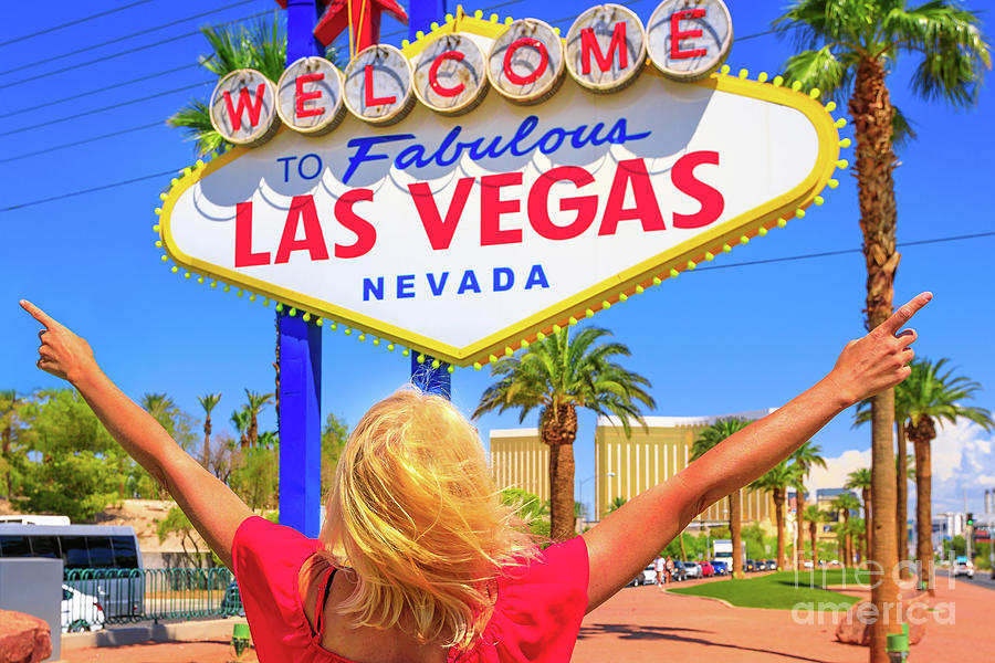 Las Vegas Sign enjoying #1 Photograph by Benny Marty