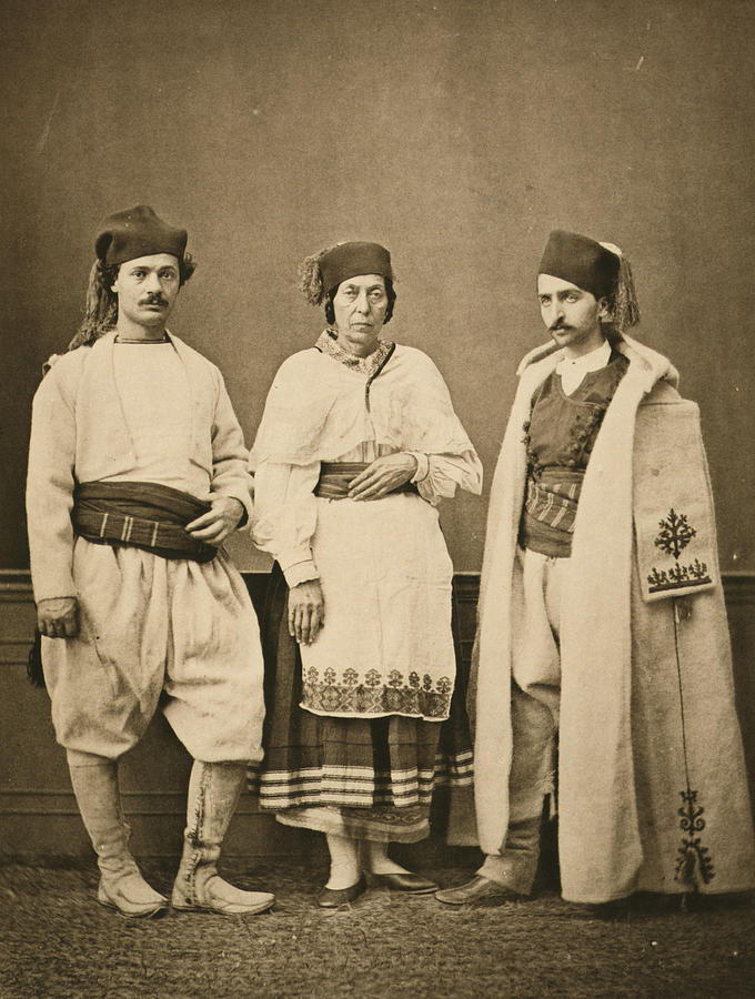 Les costumes populaires de la Turquie en 1873 traditional clothing from ...