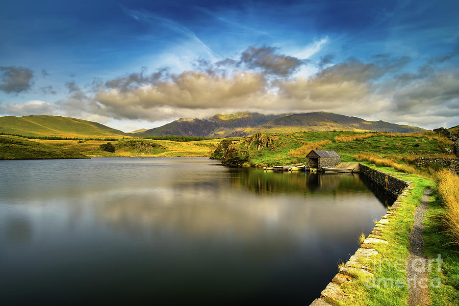 Llyn y Dywarchen Snowdonia Wales #1 Photograph by Adrian Evans