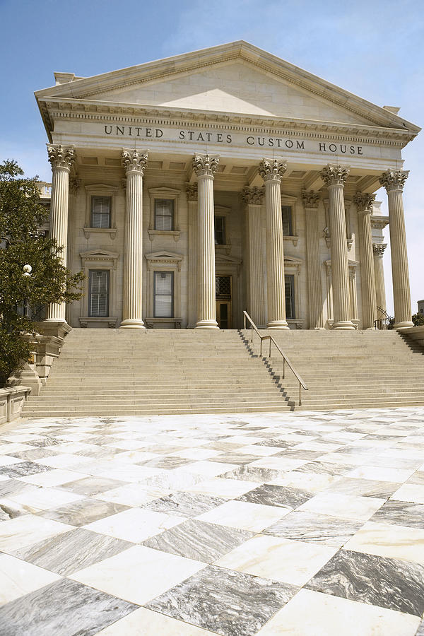Low angle view of a government building, U.S. Customs House, Charleston, South Carolina, USA #1 Photograph by Glowimages