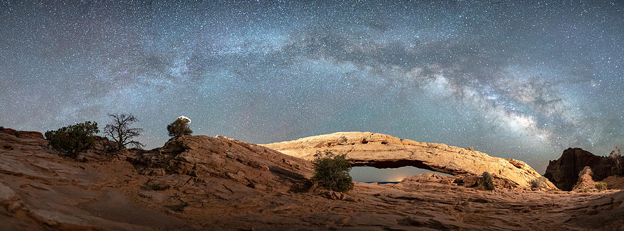 Mesa Arch Milky Way #1 Photograph by Robert Loe