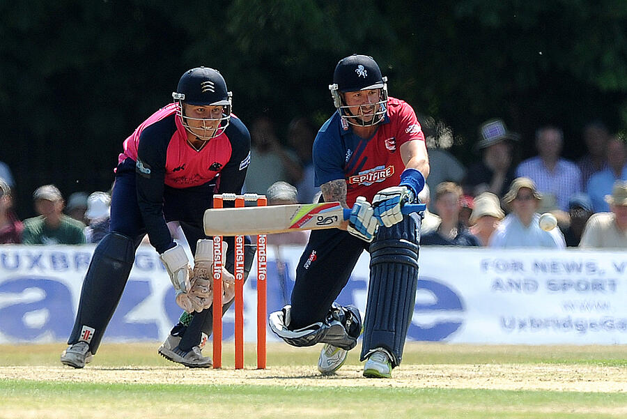 Middlesex Panthers v Kent Spitfires - Friends Life T20 #1 Photograph by Charlie Crowhurst
