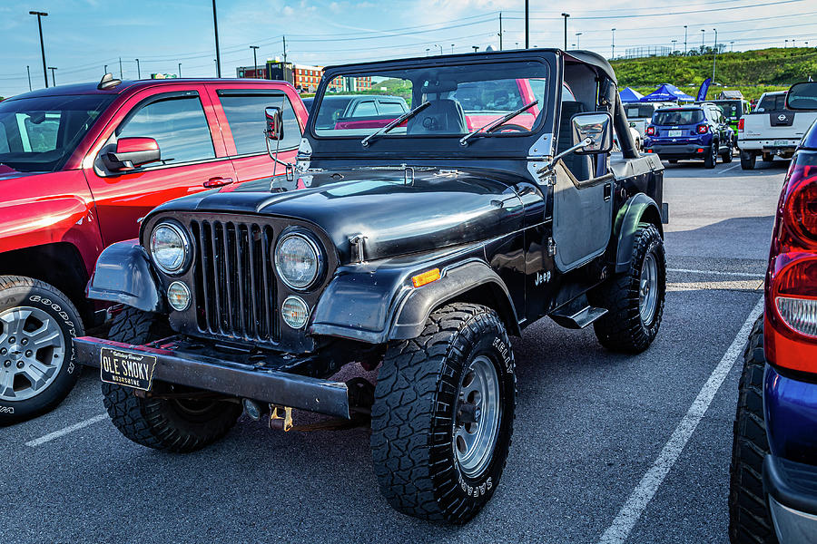 Modified Jeep CJ7 Soft Top Photograph by Gestalt Imagery - Pixels