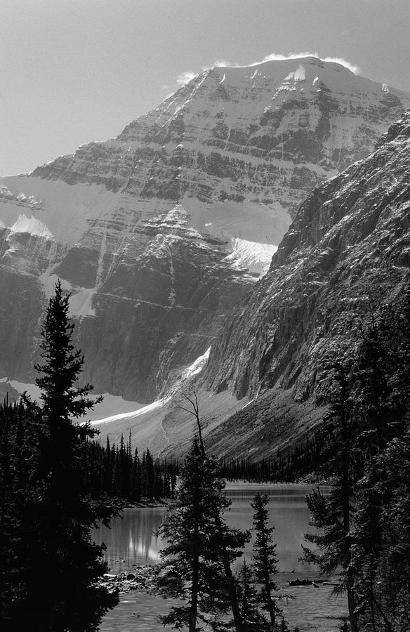 Mt Edith Cavell Photograph by Bob Neiman - Fine Art America