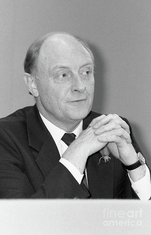 Neil Kinnock Labour Leader Photograph By David Fowler - Fine Art America