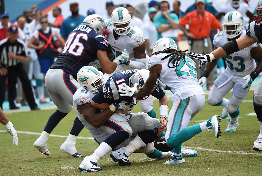 New Engald Patriots v Miami Dolphins #1 Photograph by Ron Elkman/Sports Imagery