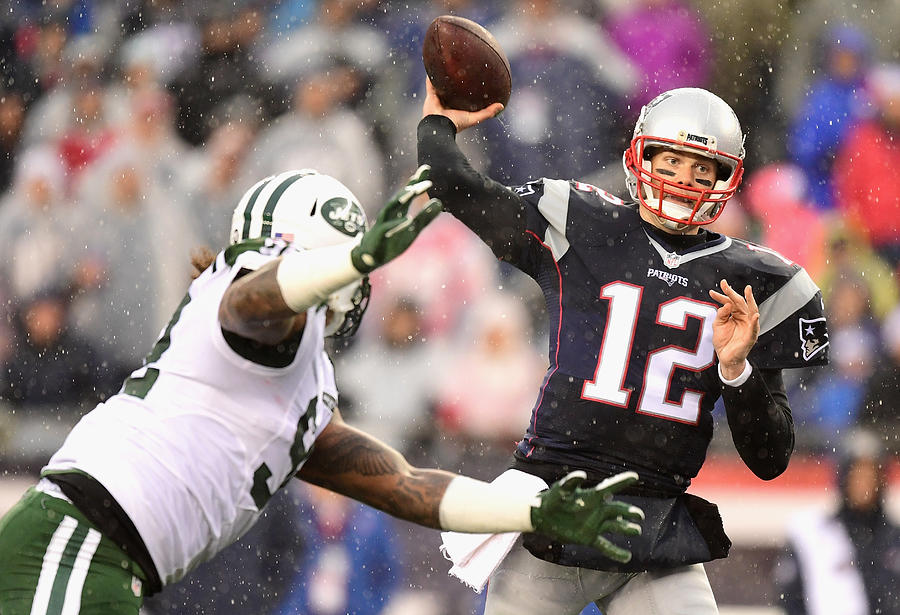 New York Jets v New England Patriots #1 Photograph by Billie Weiss