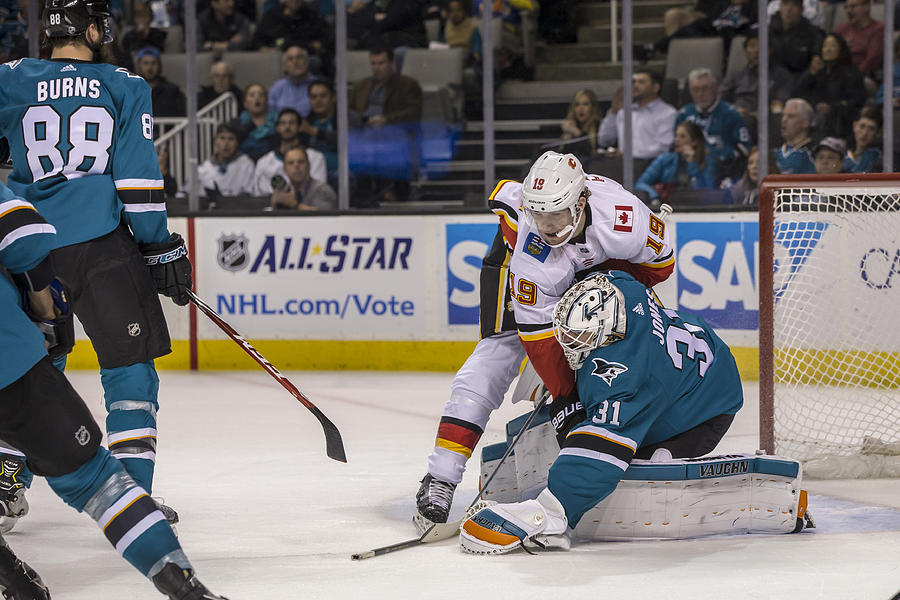 NHL: DEC 28 Flames at Sharks #1 Photograph by Icon Sportswire