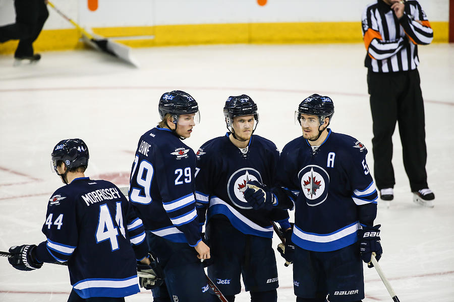 NHL: DEC 29 Blue Jackets at Jets #1 Photograph by Icon Sportswire