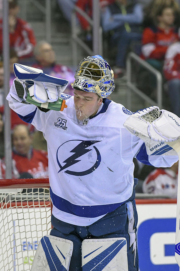 NHL: FEB 20 Lightning at Capitals #1 Photograph by Icon Sportswire