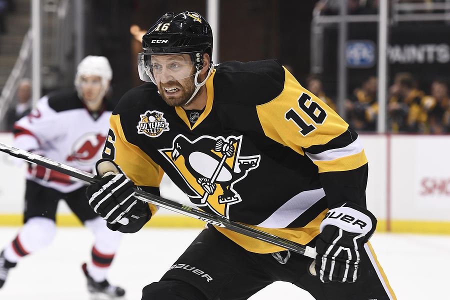 NHL: NOV 26 Devils at Penguins #1 Photograph by Icon Sportswire