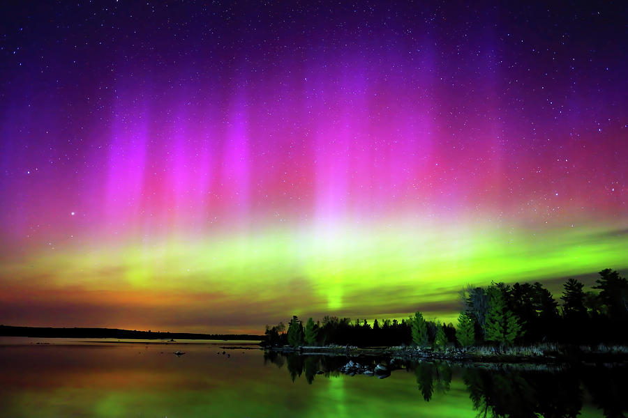 Northern Lights over Boulder Lake #1 Photograph by Shixing Wen