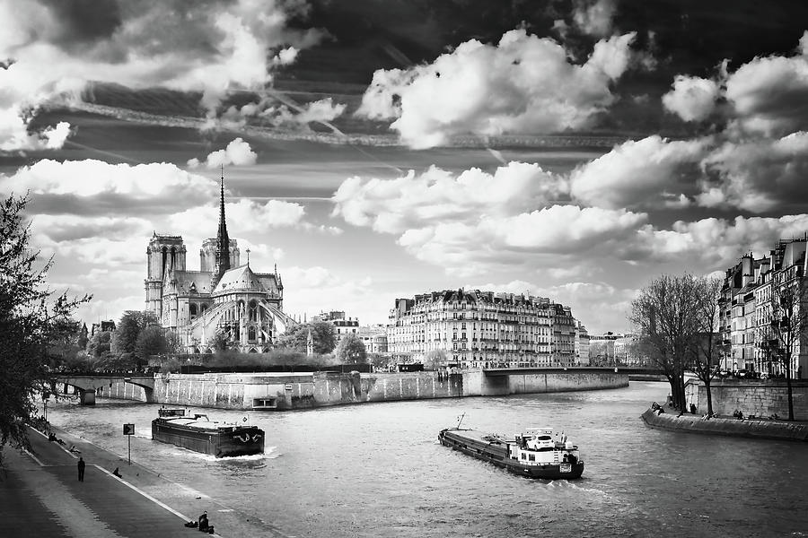 Notre Dame #1 Photograph by James Bethanis