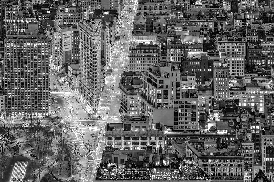 New York City Photograph - NYC Flatiron Building District #1 by Susan Candelario