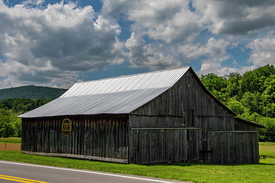 Mountain Photograph - Old Barn #1 by Jean Haynes
