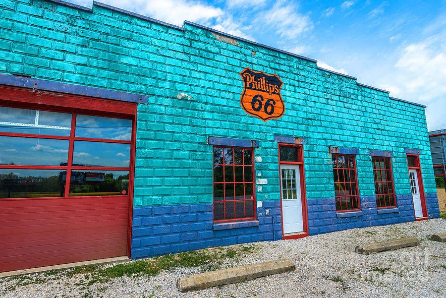 Vintage Gas Pump Station - Scipio - Utah by Gary Whitton