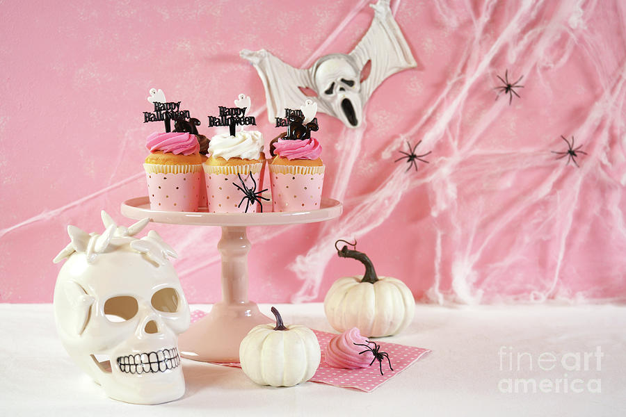 On trend pink Halloween party table with cupcakes #1 Photograph by Milleflore Images