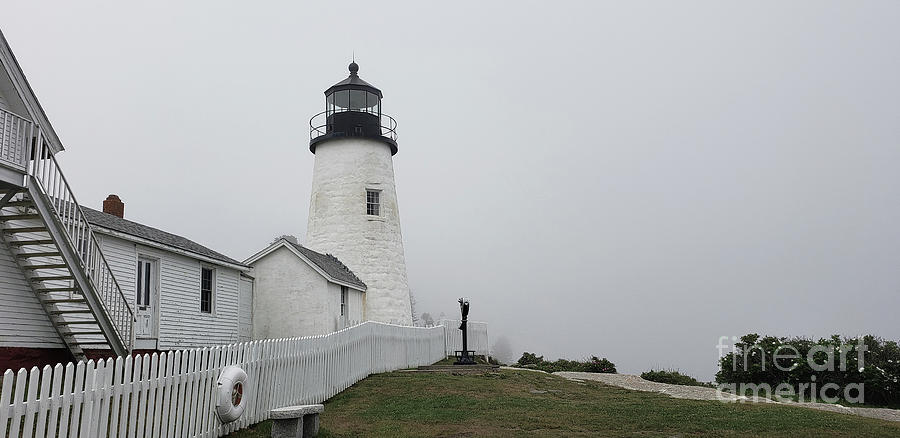 Pemaquid Point Lighthouse #1 Photograph by Mary Capriole