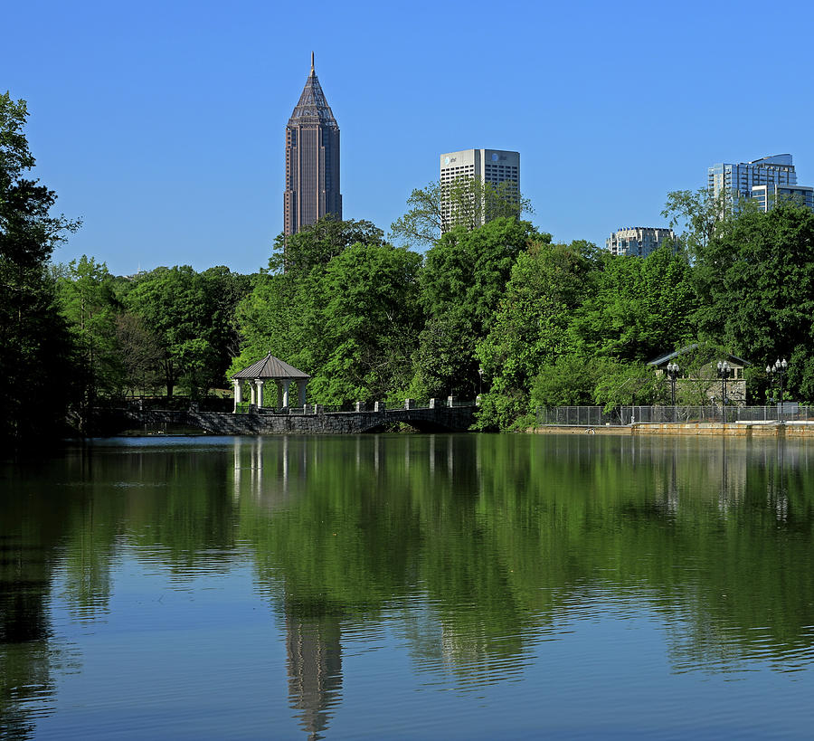 Piedmont Park - Atlanta, Ga. Photograph by Richard Krebs