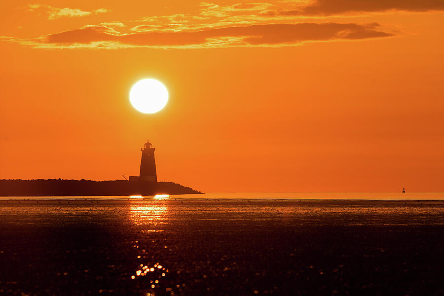 Poolbeg Lighthouse Sunrise Photograph By David Costello Photography Fine Art America 0151