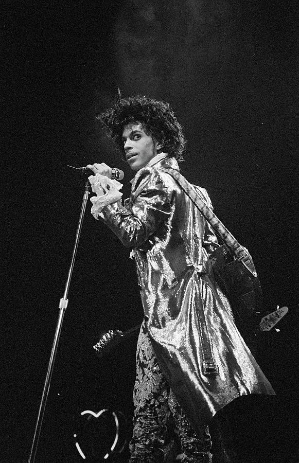 Music Photograph - Prince On Stage #2 by Dmi