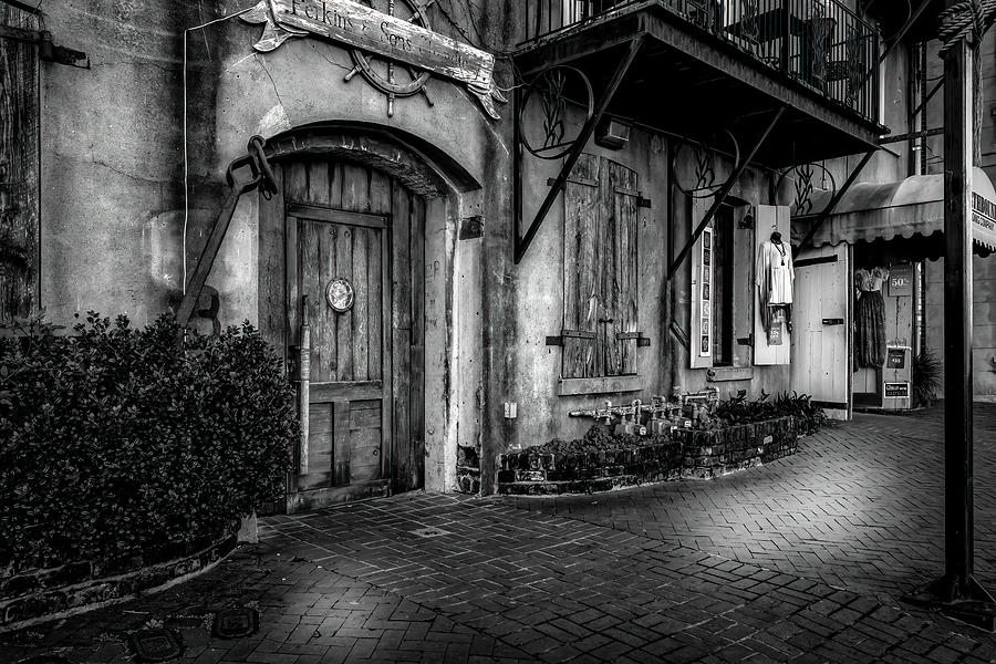 River Street in Historic Savannah Photograph by Shelia Hunt River Street in Historic Savannah Photograph by Shelia Hunt