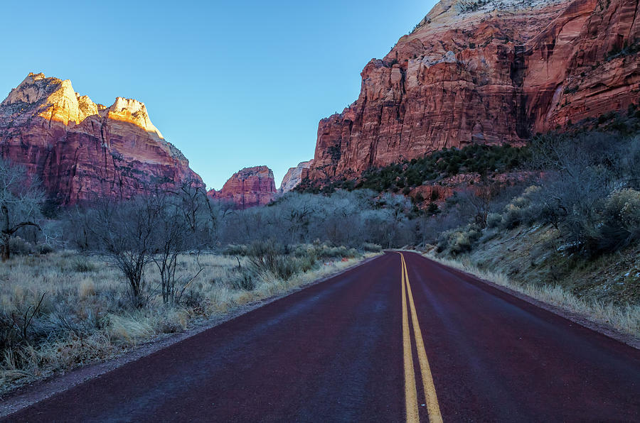 Road To The Valley Photograph by Jonathan Nguyen - Fine Art America