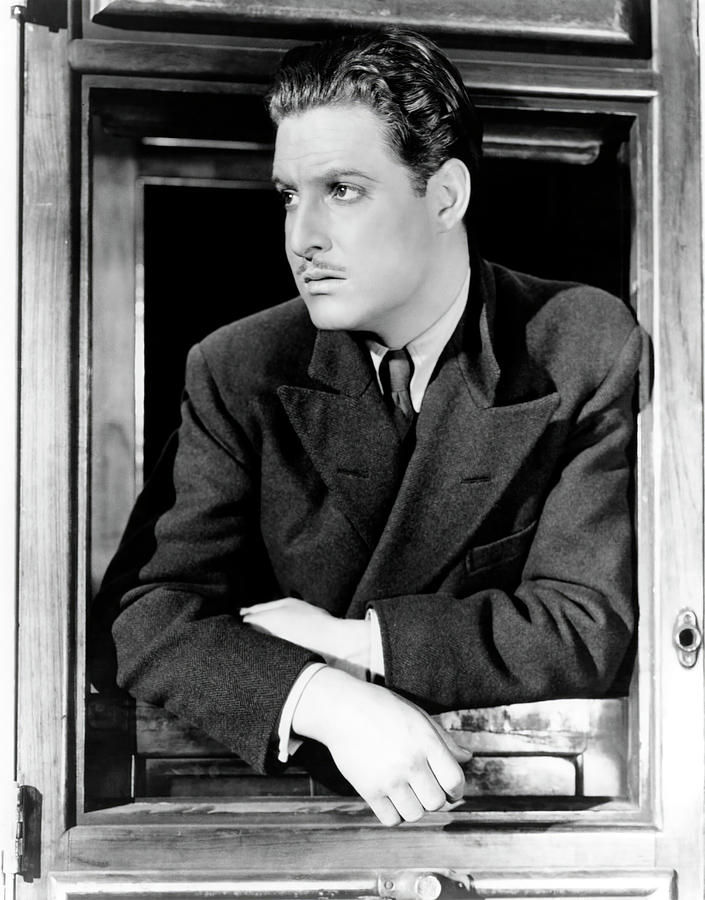 ROBERT DONAT in THE 39 STEPS -1935-, directed by ALFRED HITCHCOCK. #1 Photograph by Album