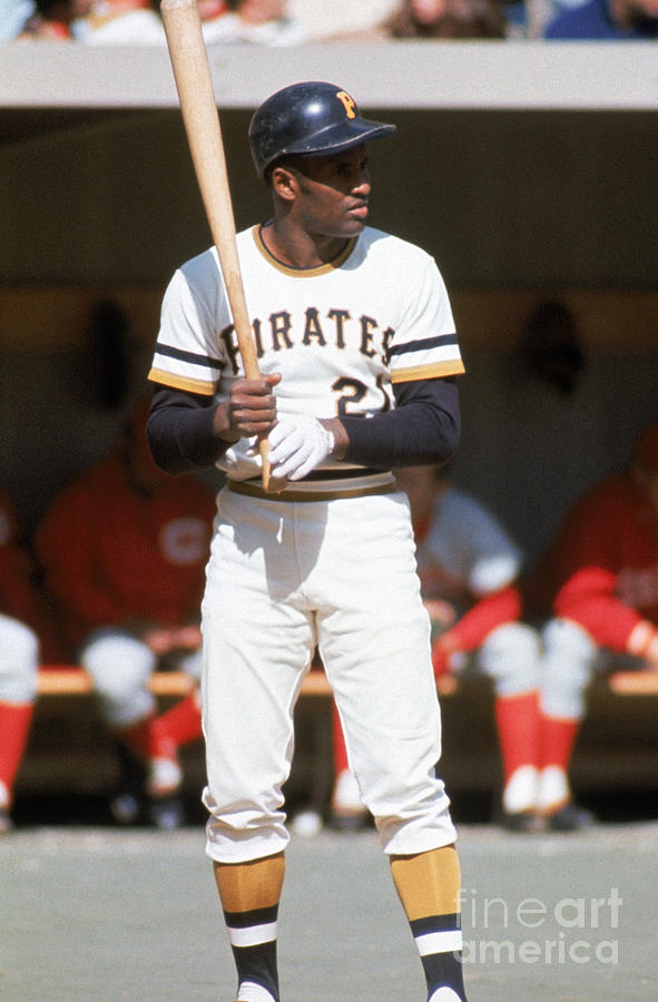 Roberto Clemente Photograph by Mlb Photos Roberto Clemente Photograph by Mlb Photos