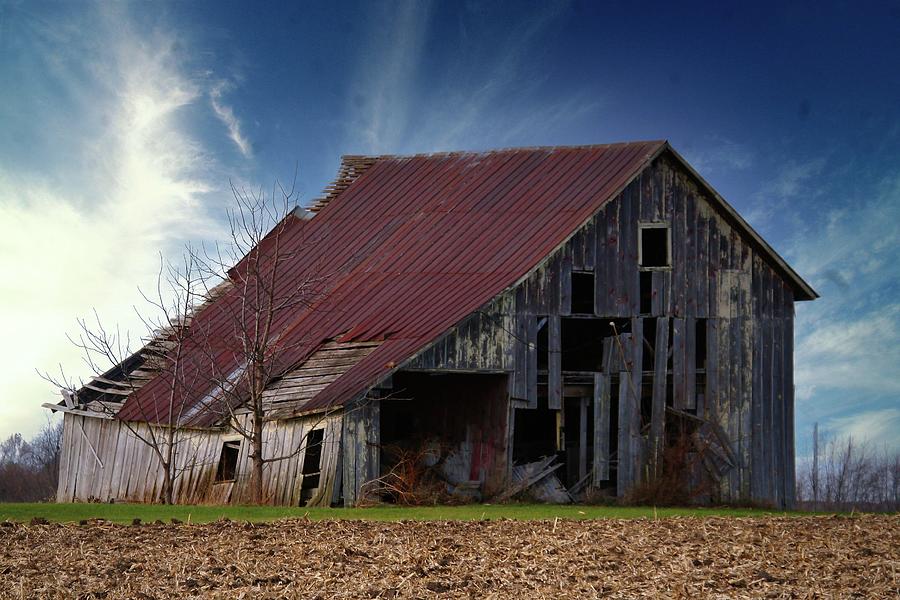 Rustic Barn Photograph by Roger Look | Fine Art America