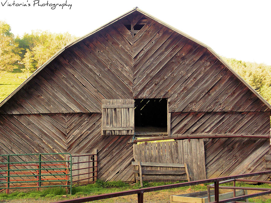 Rustic Barn Photograph by Victoria Fullbright - Fine Art America