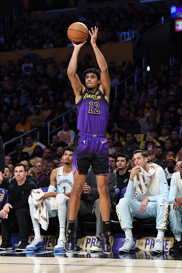 San Antonio Spurs v Los Angeles Lakers #1 Photograph by Noah Graham San Antonio Spurs v Los Angeles Lakers #1 Photograph by Noah Graham