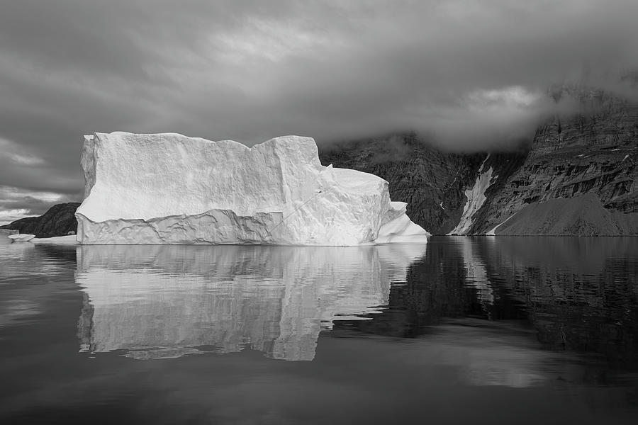 Scoresby Sound 5179 #1 Photograph by Bob Neiman - Fine Art America