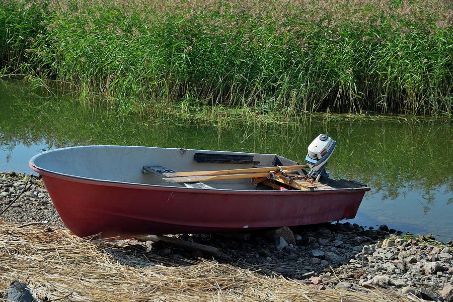small outboard boats