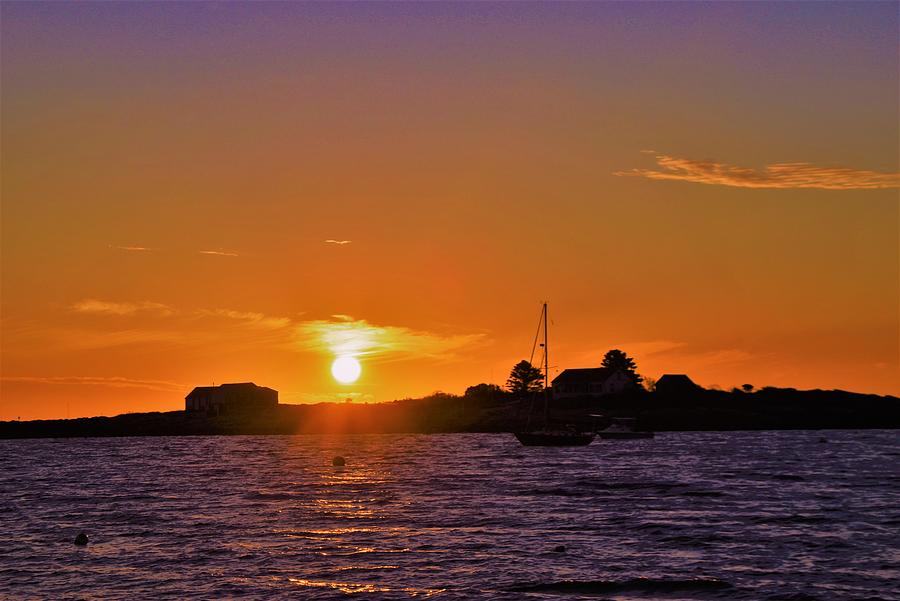 - Star Island Sunrise - NH #2 Photograph by THERESA Nye