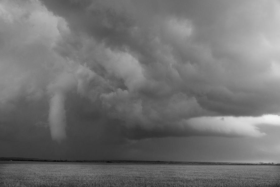 Storm Chasing 0531 1 Photograph by Bob Neiman Fine Art America