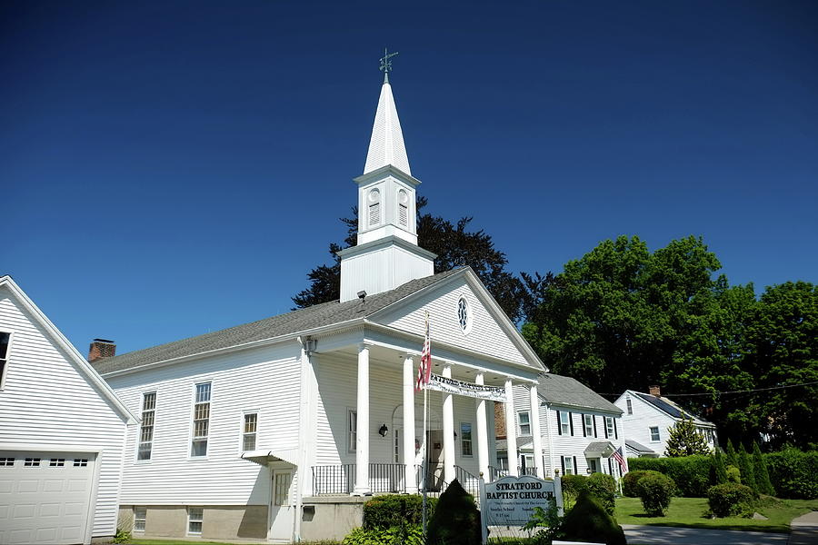 Stratford Baptist Church, Stratford CT Photograph by Thomas Henthorn ...