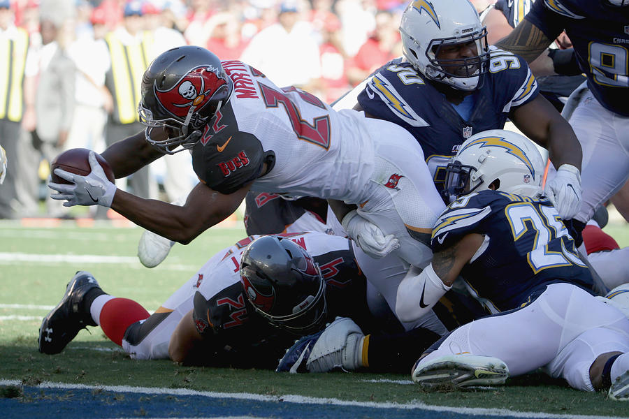 Tampa Bay Buccaneers v San Diego Chargers #1 Photograph by Jeff Gross