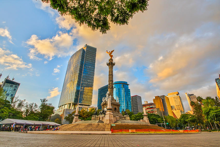 The Angel of Independence - Mexico City, Mexico #1 Photograph by Sergio Mendoza Hochmann