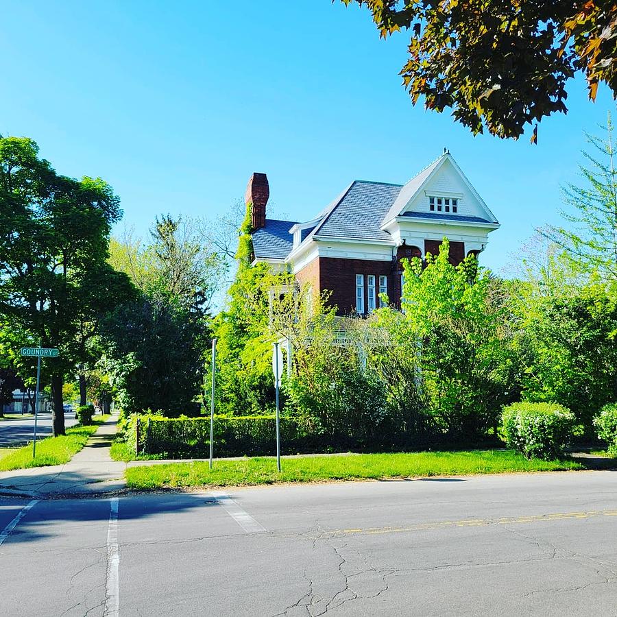 The Degraff Mansion Photograph By Elaine Sieredzinski Pixels