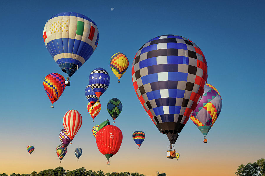 The Great Texas Balloon Race Photograph by James Eddy